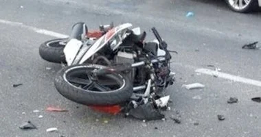 إصابة طفل وشاب في تصادم توك توك ودراجة بخارية بأبو صوير بالإسماعيلية