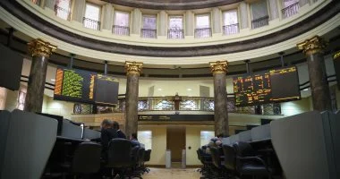 صعود المؤشر الرئيسي للبورصة لمستوى قياسي بختام جلسة الإثنين