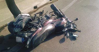 مصرع شابين وإصابة ثالث فى حادث تصادم ببنى سويف