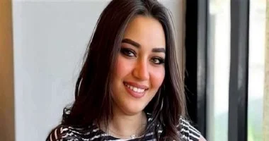 المحكمة الاقتصادية تقضى بعدم اختصاص محاكمة طليق المطربة رحمة محسن