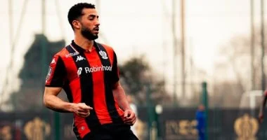 استبعاد محمد عبدالمنعم من قائمة نيس ضد مارسيليا.. اعرف السبب