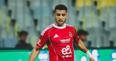 هادي رياض الأقرب لتعويض غياب ياسر إبراهيم عن تشكيل الأهلي أمام الزمالك