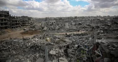 تحت غطاء الحرب الإقليمية.. كيف استغلت إسرائيل الفوضى الدولية لتنفيذ مخطط إبادة غزة وتصفية القضية الفلسطينية؟.. علاء شلبى: وثقنا 147 ملفا لجرائم الاحتلال.. وباحث دولى: إسرائيل ترتكب انتهاكات جسيمة للقانون الدولى