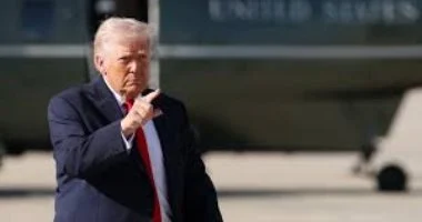 إطلاق نار فى أروقة البيت الأبيض.. الخدمة السرية تجلى ترامب من حفل عشاء.. أجهزة الأمن تتمكن من تحييد مطلق النار.. الرئيس الأمريكى يؤكد سلامة زوجته ونائبه.. ويؤكد: أدعوا لاستمرار الفاعلية ولكن سأتبع كلمة الأمن