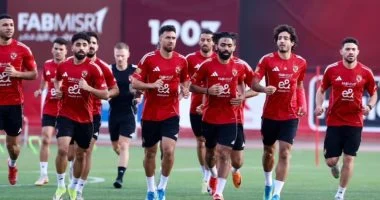 حظوظ الأهلي في التتويج بالدوري رغم تعقد موقفه من المنافسة على اللقب