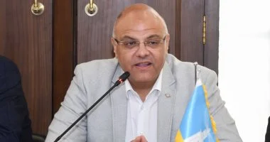 محافظ الإسكندرية يُعلن إطلاق أول “شباك موحد” لتراخيص المحال العامة.. تفاصيل