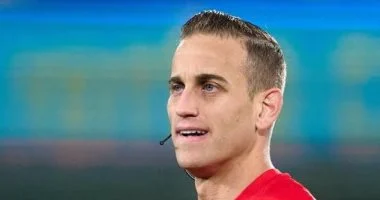 الإسبانى ألبيرولا روخاس يقترب من إدارة القمة بين الأهلى والزمالك