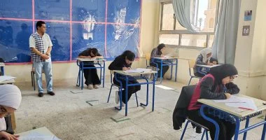 انطلاق امتحانات الدبلومة للدفعة الخامسة بالمدرسة المصرية الدولية.. صور