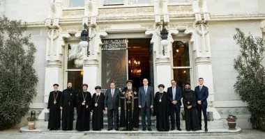 البابا تواضروس يزور القنصلية المصرية وكنيسة مارمرقس بإسطنبول