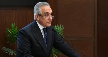 تفاصيل قانون الأسرة والأحوال الشخصية بعد موافقة الحكومة.. لأول مرة وثيقة زواج تتضمن شروط الاتفاق بين الزوجين.. استحداث نظام الاستزارة.. وإنشاء مكتب لتنفيذ أحكام الأسرة.. وإدراج لغة الإشارة فى الزواج والطلاق