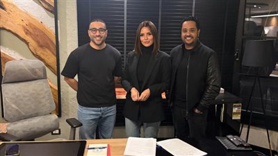 من 12 حلقة.. إيمان العاصي على أحد المنصات الالكترونية بـ مسلسل انفصال