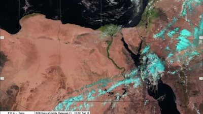 سحباً ممطرة ونشاطاً للرياح.. تفاصيل حالة الطقس الآن في مصر