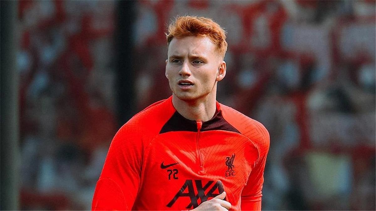 دن بيرج يكشف كيف أثر محمد صلاح عليه نفسياً وجسدياً