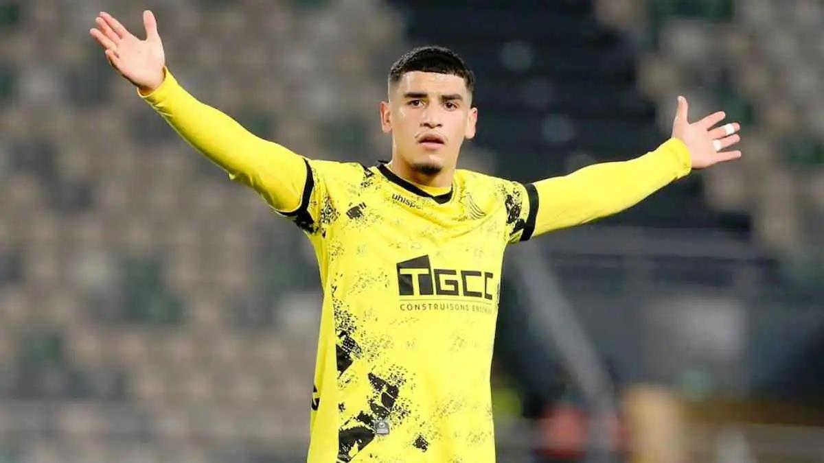 الأهلي يدخل مفاوضات بنجديدة وسط منافسة من نادي مصري آخر