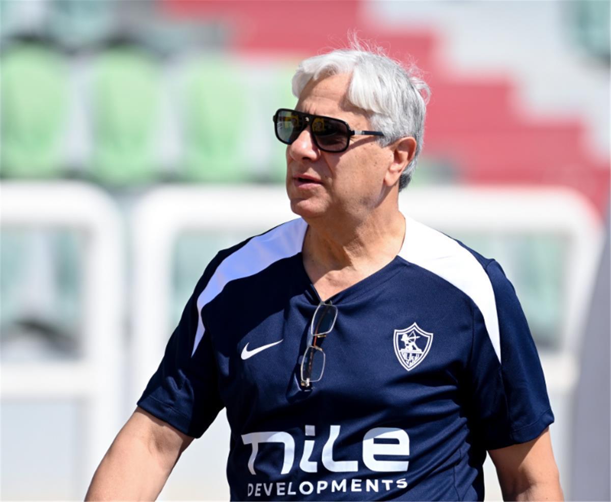 عبد الناصر محمد: تجاوزنا تحديات نفسية مع لاعبي الزمالك وتحملوا ضغوطاً كبيرة