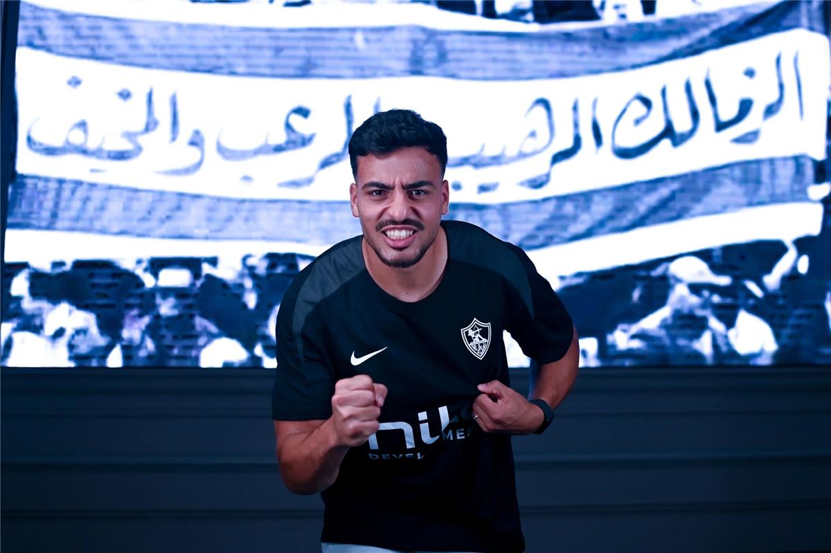 محمد إسماعيل يحدد أصعب مهاجم بين وسام أبو علي وفيستون ماييلي