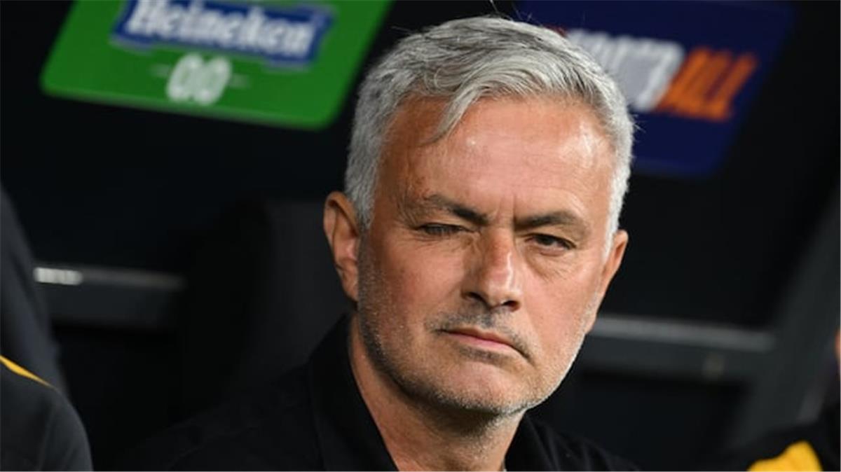 مطالب مورينيو الرئيسية مع ريال مدريد في الوقت الراهن