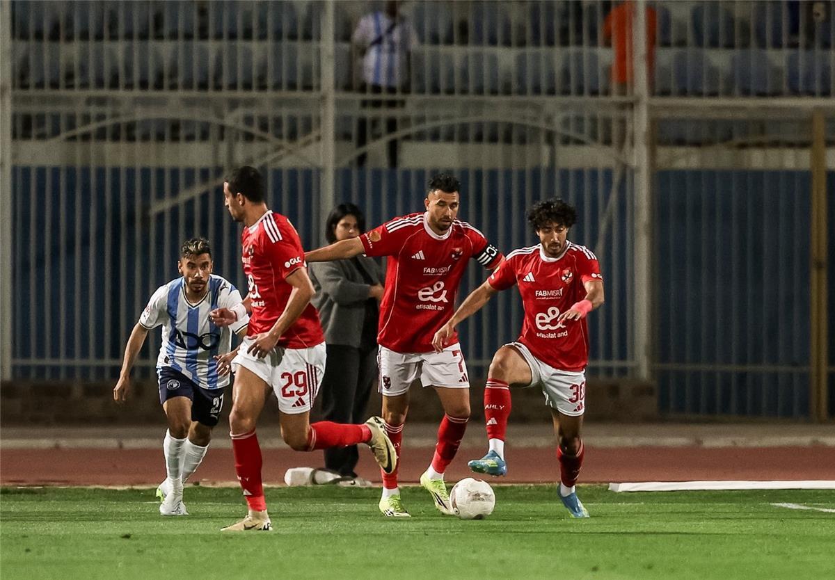حصري | المنافسة تتصاعد بين الأهلي والزمالك وبيراميدز على توقيع لاعب محلي مع تحديد وجهته المفضلة
