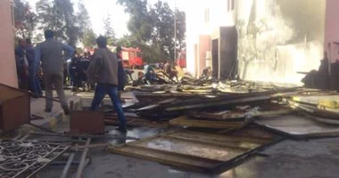 أمن الجيزة يعاين آثار حريق لوكيشن مسلسل بمدينة الإنتاج الإعلامي