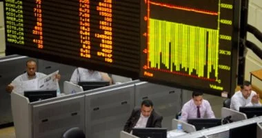 أسبوع ساخن بالبورصة.. قضايا “المنتجعات” وكوبونات “غاز مصر” و”الدلتا”