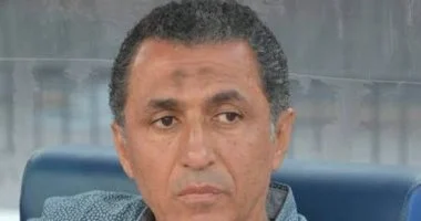 رحيل والدة عبد الناصر محمد مدرب القناة وتأثيره على الفريق