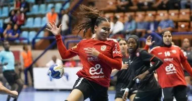 الأهلي والشمس يتنافسان في مجمعات مجمعة لتحديد بطل دوري سيدات كرة اليد