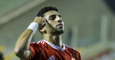 كوكا وناصر منسي في مهمة خاصة الليلة لإقناع حسام حسن قبل معسكر كأس العالم