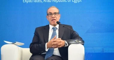 وزير الخارجية يغادر إلى نيودلهي لحضور الاجتماع الوزاري لمجموعة بريكس