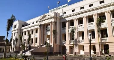 جامعة بنها تعتمد إجراءات مشددة لضمان امتحانات منظمة وآمنة مع تجهيز كامل للجان وتواجد عمداء الكليات