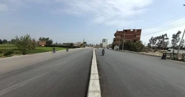 محوران جديدان بمنيا القمح لتخفيف الزحام فى العاشر من رمضان.. صور