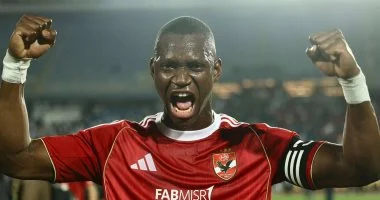 مسؤولو الأهلي يواجهون تحدي اختيار بديل ديانج بين المحلي والأجنبي