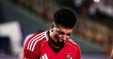 توروب يطلب تقريرًا طبيًا شاملاً عن 7 لاعبين من الأهلي قبل مواجهة المصري