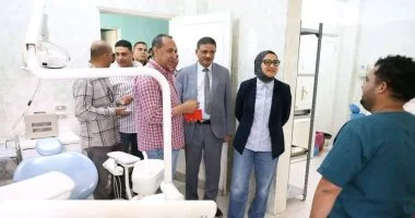 محافظ الوادي الجديد يعتمد دعم 1000 جنيه للطبيب مقابل خدمات الولادة الطبيعية