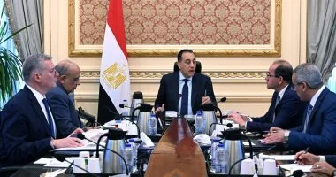 رئيس الوزراء يطلع على ترتيبات توفير المنتجات البترولية وتعزيز المخزون الاستراتيجي