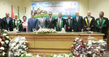 وزير الصحة يشارك في تقييم رسالة دكتوراه تتناول مبادرة 100 مليون صحة