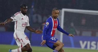 باريس سان جيرمان يتخطى بريست بفوز مهم في الدوري الفرنسي