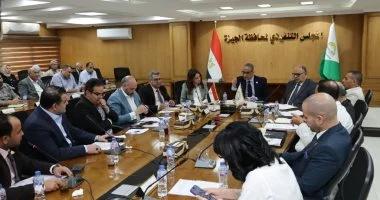محافظ الجيزة يعلن تقدمًا ملموسًا في جودة النظافة مع خطة لتعزيزها بآليات حديثة