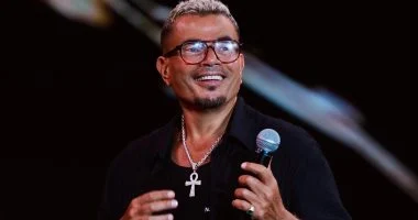 عمرو دياب يحتل المركز الأول عربياً ويبرز بين أبرز الفنانين رقمياً على المستوى العالمي