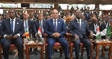 الرئيس السيسي يفتتح قمة إفريقيا ـ فرنسا بحضور رسمي بارز