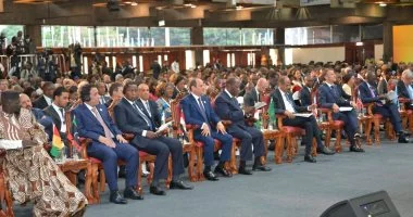مصر تعزز دورها الاستراتيجي في أفريقيا عبر مشاركة الرئيس السيسي بقمة إفريقيا – فرنسا وتفتح فرصًا للتعاون والاستثمار الثلاثي