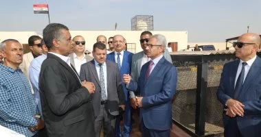 محافظ بني سويف يزور مركز التحصين والتعقيم البيطري بشرق النيل لمتابعة بدء التشغيل