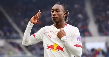 انطلاق المنافسة بين أندية أوروبا الكبرى على نجم لايبزيج مقابل 100 مليون يورو