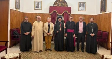 لقاء رسمي بين بطريرك الأقباط الكاثوليك ووفد مؤسسة أعمال الشرق لمناقشة سبل التعاون المشترك