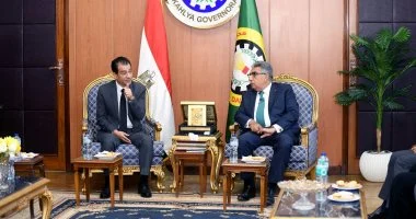 رئيس قصور الثقافة يؤكد أهمية عودة طلاب الجامعات للمسرح لاكتشاف المواهب الجديدة