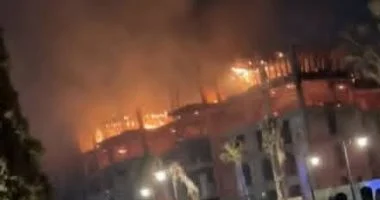السيطرة على حريق مبنى قيد الإنشاء بمدينة الشيخ زايد بدون وقوع إصابات