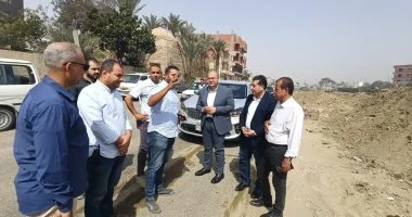 نائب محافظ الجيزة يزور موقع تطوير طريق المريوطية والتقاطعات مع الطريق الدائري
