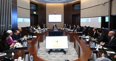 وزير الاستثمار والتجارة الخارجية يحضر الاجتماع الافتتاحي للمجموعة الوزارية لريادة الأعمال