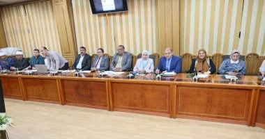 محافظ المنوفية يوجه بتعزيز جاهزية كافة القطاعات خلال عطلة عيد الأضحى