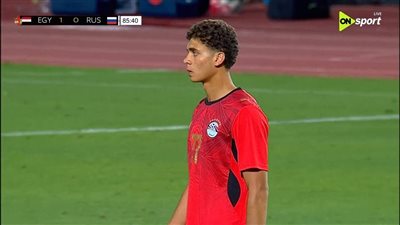 حمزة عبد الكريم يشارك دولياً لأول مرة في مباراة مصر ضد روسيا