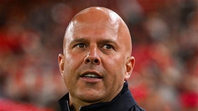 ليفربول يعلن رسمياً استغناءه عن خدمات المدرب آرني سلوت